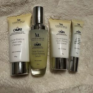 Caviar Essence Skin Rejuvenation New no box